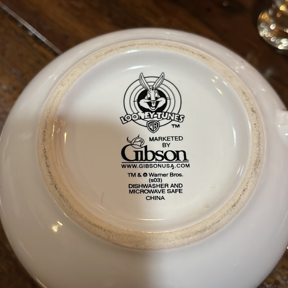 - Looney Tunes marked by Gibson tweety coffee mug/Soup Bowl - Picture 6 of 8